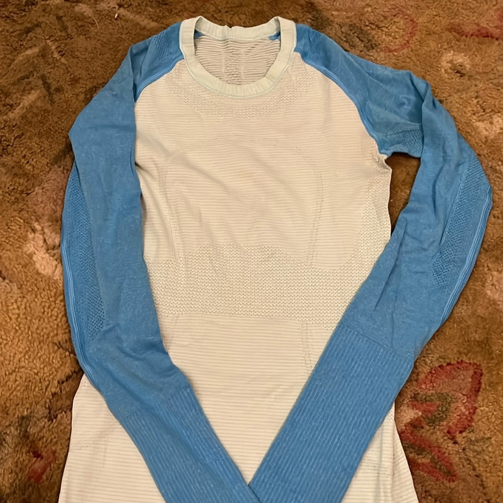 Lululemon light blue and turquoise long sleeve shirt